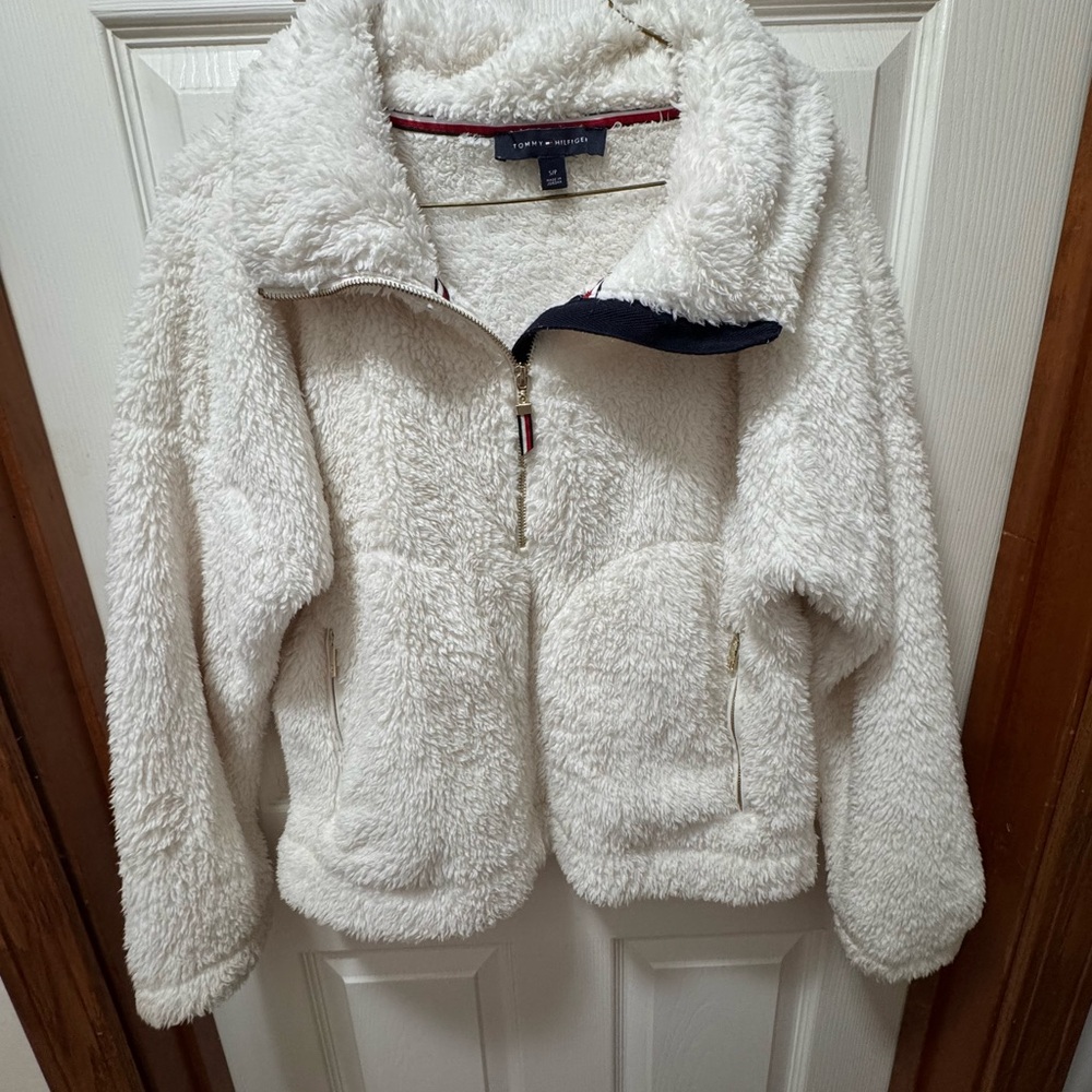 Tommy Hilfiger Cream Sherpa Fleece Jacket with Navy Trim